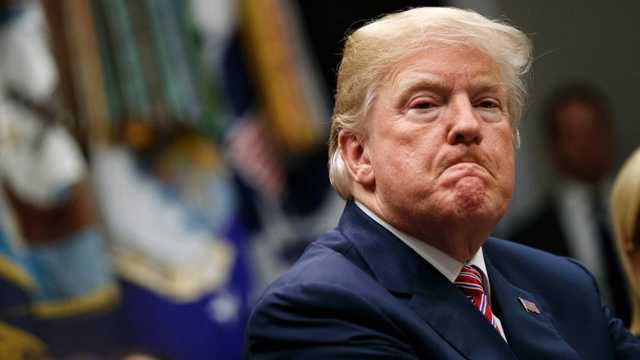 Сбили ракетой? Трамп сделал громкое заявлении о крушении самолета МАУ в Иране