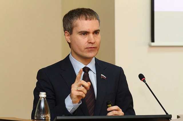 Панов подкинул "пищу" для УФАС