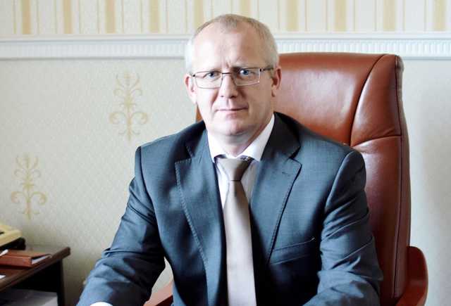 Обвиняемому в госизмене экс-замминистра Бровченко добавили статью за растрату