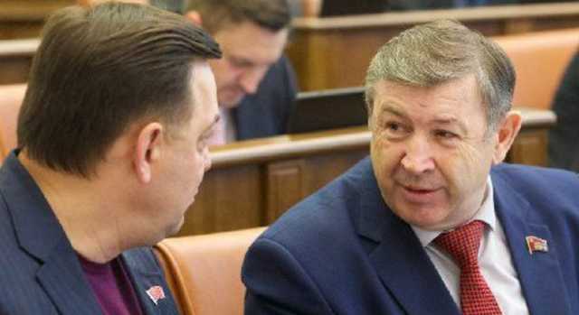Красноярские коммунисты избавляются от своего Медведева