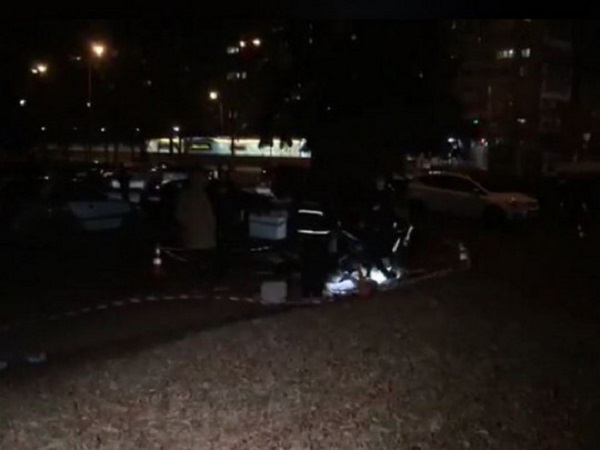 В Киеве прямо посреди улицы зарезали мужчину: первые детали трагедии