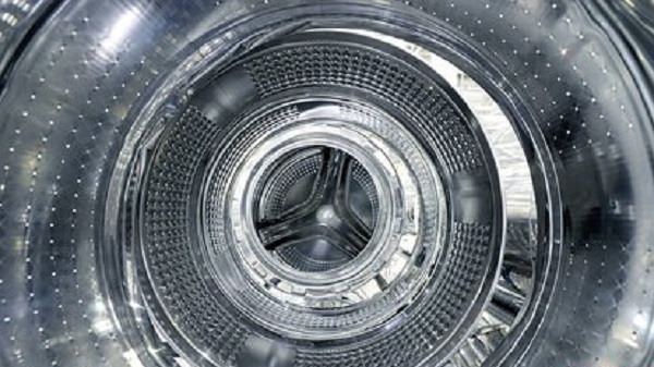 Постиранный россиянкой ребенок умер в стиральной машине
