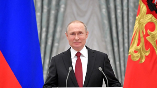 Путин потребовал последовательно ликвидировать вузы-пустышки