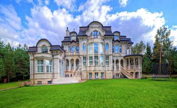 Выдающиеся дома Рублевки