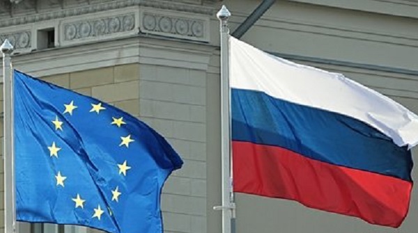 В России отреагировали на слова Макрона о бесполезности антироссийских санкций