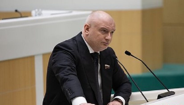 Введение Собяниным всеобщего режима изоляции в Москве оценили