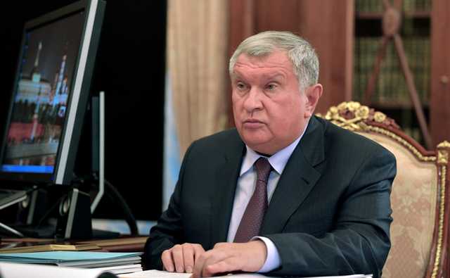 Сечин "отправит" Венесуэлу в Китай?