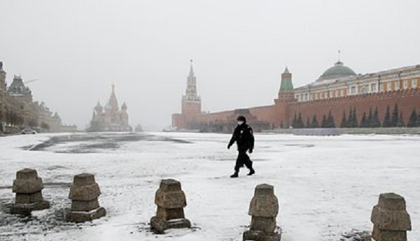 Власти развеяли слухи о блокировке Москвы и Подмосковья