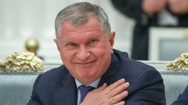 Квалитет Росрезерву "поправили" Чемезов и Сечин