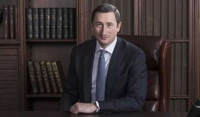 У министра Чернышова может быть австрийский паспорт. Ему грозит отставка, - СМИ