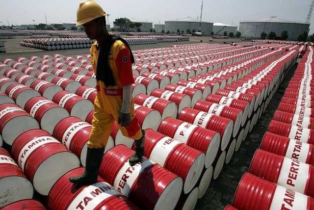 Стоимость нефти установила новый антирекорд