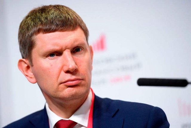 Как министр Решетников людей от солнца спасал