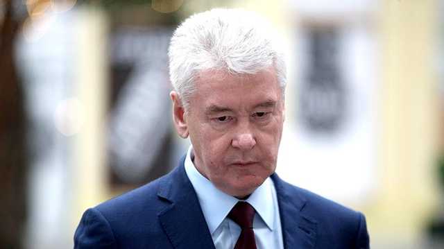 Войска вводить рано? Согласны с Собяниным?