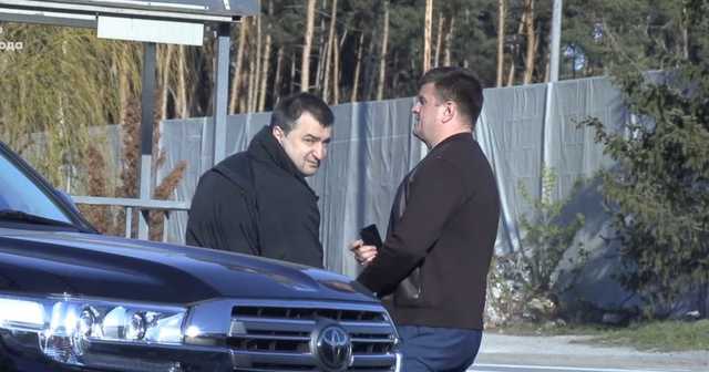 Журналисты «Схем» зафиксировали встреча начальника военной разведки Бурбы с уволенным прокурором Куликом