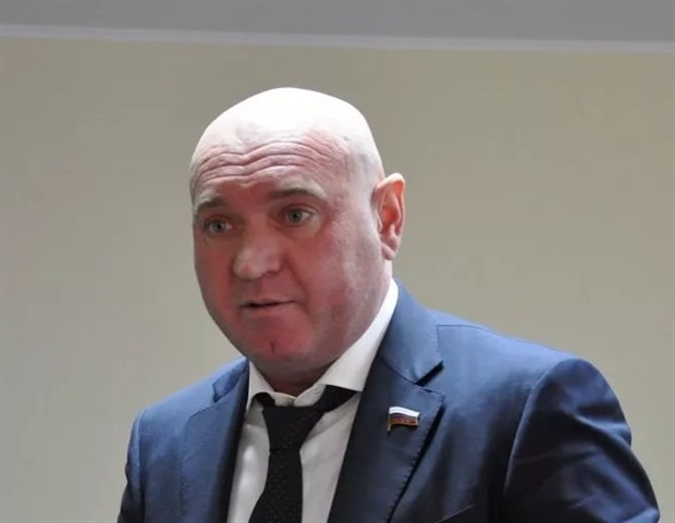 Депутат Натаров: амбициозный «жириновец» оказался нарушителем карантина