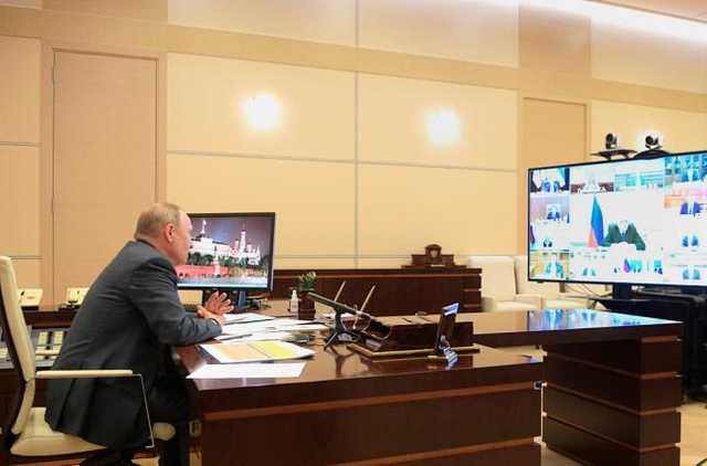 Путин допустил ужесточение режима ограничений из-за коронавируса