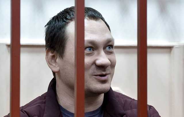 Арестованный по делу Голунова полицейский захотел в СИЗО рыбный паштет и цитрусы