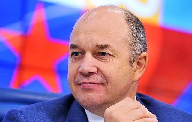 Цифровой комендант Лысенко: организатор слежки за москвичами прячет жену и имущество