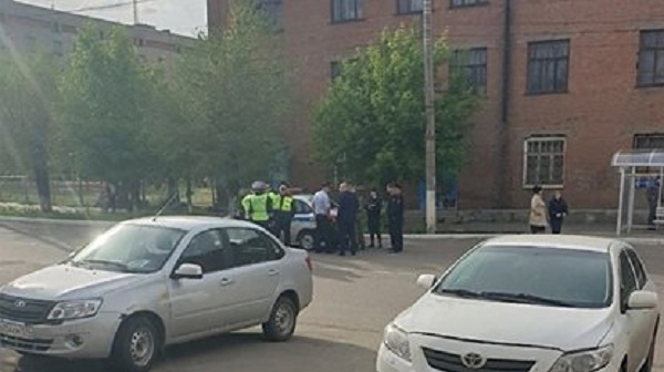 Экипаж ГИБДД сбил молодую россиянку на пешеходном переходе