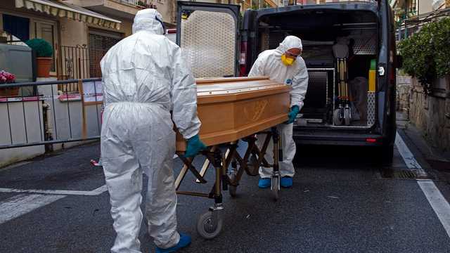 В Москве от коронавируса скончались еще 73 человека