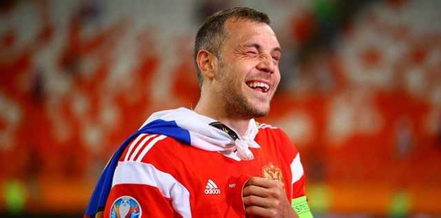 Дзюба назвал позорищем ситуацию с Юрием Семиным