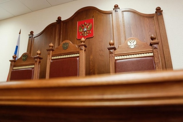 Над российской школьницей дважды надругались из-за халатности полицейского