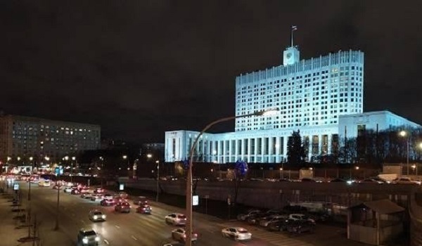 «Белому дому» COVID-19 не помеха
