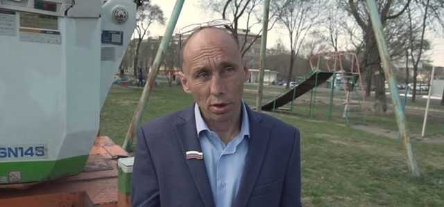 Актер, играющий депутата Наливкина в юмористических видео, получил пять суток административного ареста
