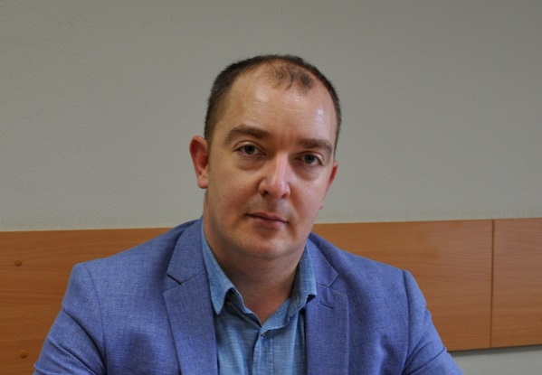 Как Михаил Шурдов иероглифы скоблил