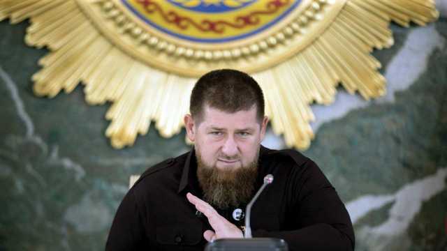 Кротов подкопался под Чечню