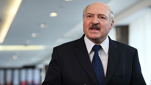 Могут свергнуть власть силой: Лукашенко выступил с громким заявлением