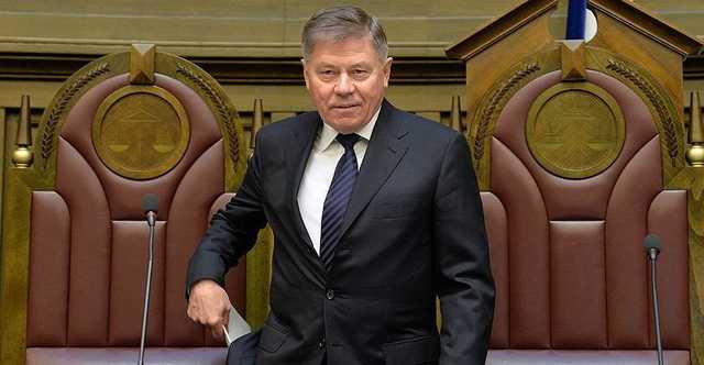 Лучше Птицын в руках, чем Егорова в кресле