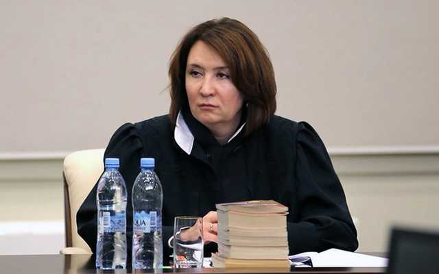 Лишенную статуса «золотую судью» Хахалеву уволили из суда