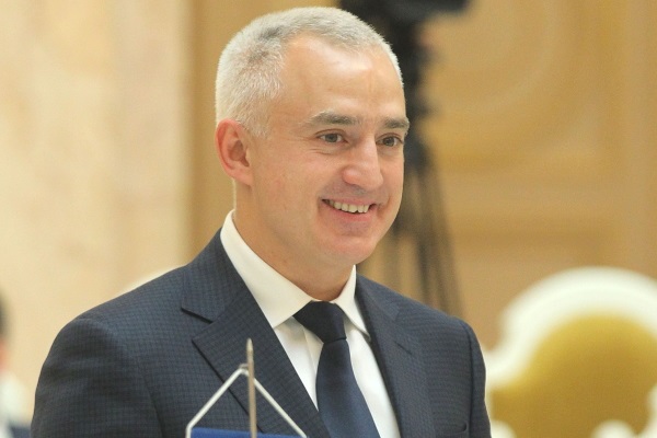 В "тихом омуте" Макарова плодятся взятки