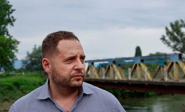 Глава ОП Ермак освоил новый успешный «бизнес»: по обмену пленными с ЛДНР
