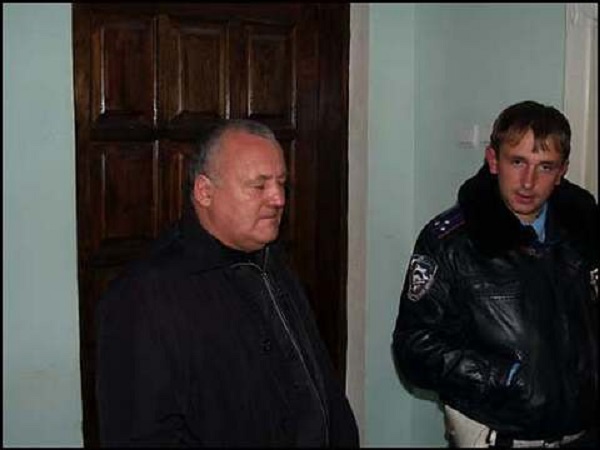 Василий Собченко: горе-коммерсант метил в депутаты