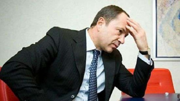 Черный банкир Сергей Тигипко: путь одиозного мошенника, казнокрада, похитителя детей и рейдера