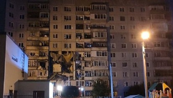 Число погибших при взрыве газа в жилом доме в Ярославле увеличилось