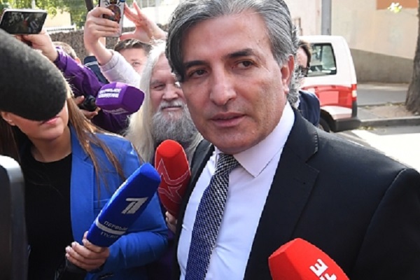 Адвокат Ефремова сообщил о компромате на защитницу потерпевших в деле о ДТП