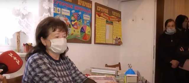 В Ровенской области учительницы устроили драку на глазах у учеников