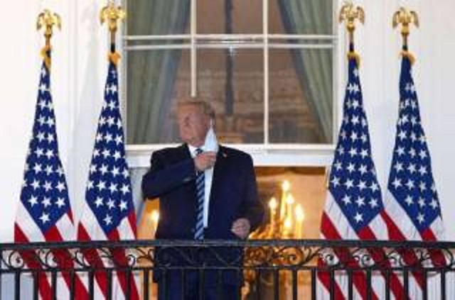 У Трампа заметили серьезные проблемы с дыханием