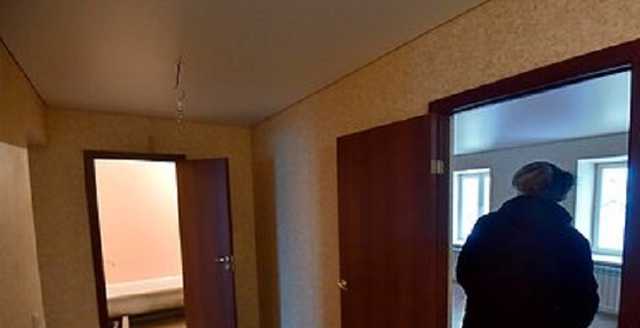 Российского чиновника осудили за взятки квартирами