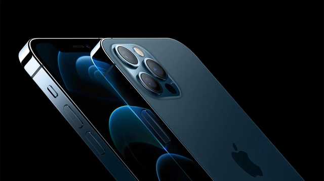 Появились первые фото нового смартфона Apple iPhone 12