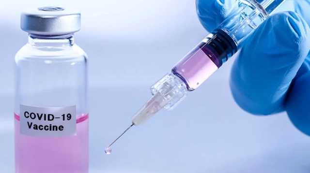В России выдали, что британская вакцина от COVID-19 превратит людей в обезьян