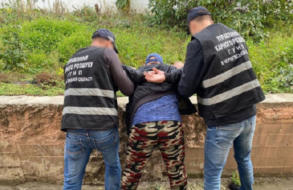 В Чернигове поймали любителя девочек из малообеспеченных семей