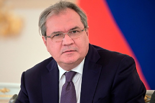 Глава СПЧ предложил студентам вместо смартфонов следить за пассажирами в Москве