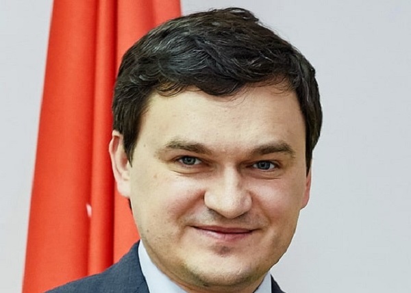 Вaлeрий Пиcaрeнкo: «мaльчик» Губcкoгo, пaртнeр Пoртнoвa, «брeлoк» Кeрнeca. Часть 1
