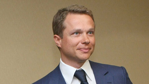 Собянин «короновал» Ликсутова?