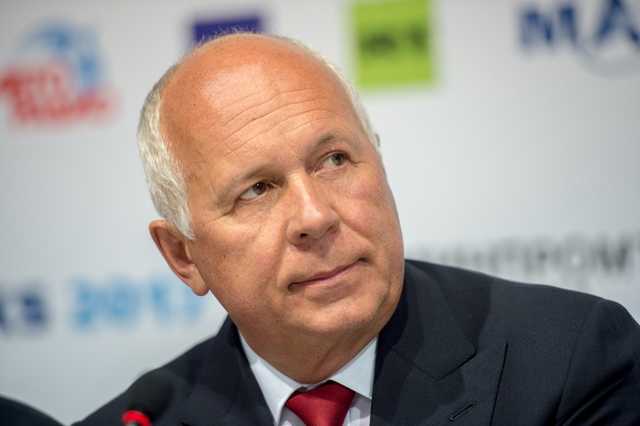 Чемезов поставил проблемы заводов на поток