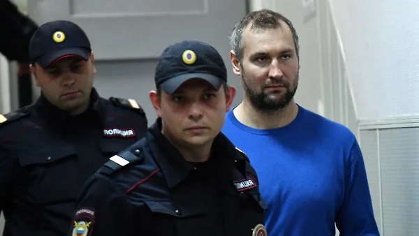 Муж олимпийской чемпионки Евгении Канаевой торговал несуществующими биткойнами